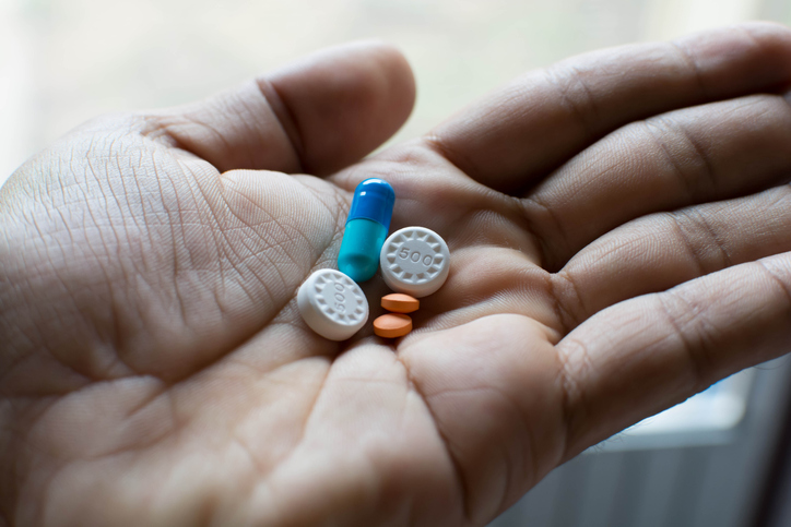 Foto de medicamentos em forma de pílula